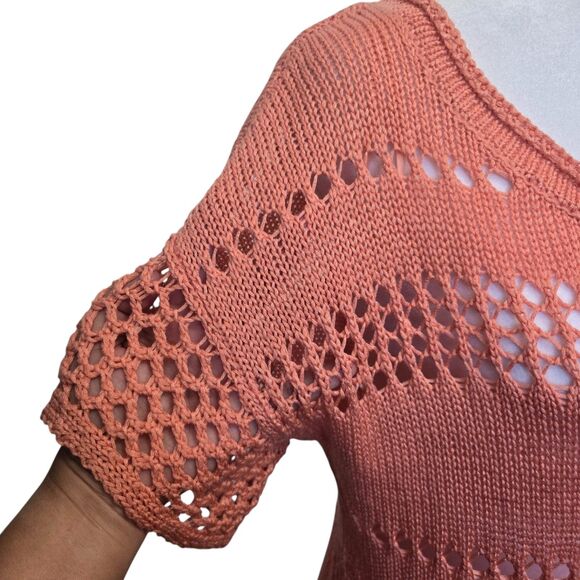 Fever Terracotta Shell Open Knit Crochet Top Small Boho Fringe Hem NWT - Picture 6 of 12